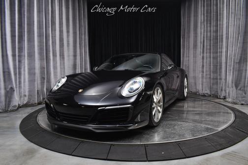 2018 Porsche 911 Carrera