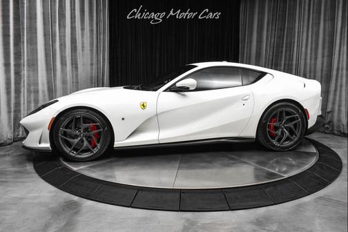 Bianco Avus 2020 Ferrari 812 Superfast Base