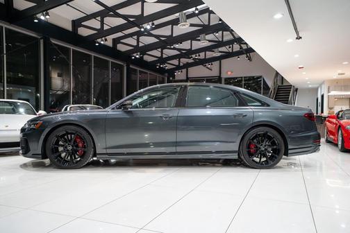 2023 Audi S8 4.0T
