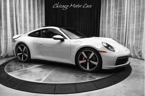 2022 Porsche 911 Carrera 4S