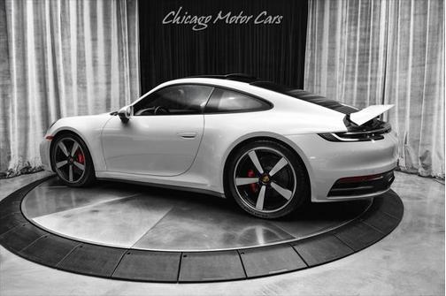 2022 Porsche 911 Carrera 4S