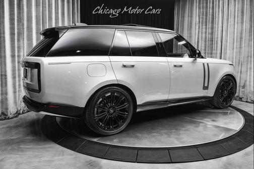 2024 Land Rover Range Rover P530 SE