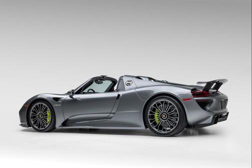 2015 Porsche 918 Spyder Convertible