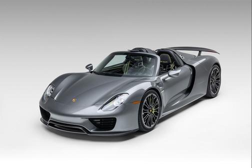 2015 Porsche 918 Spyder Convertible