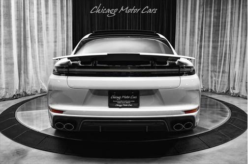 2025 Porsche Panamera GTS