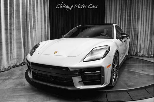 2025 Porsche Panamera GTS