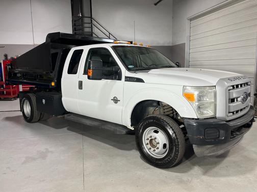 Oxford White 2012 Ford F-350 XL