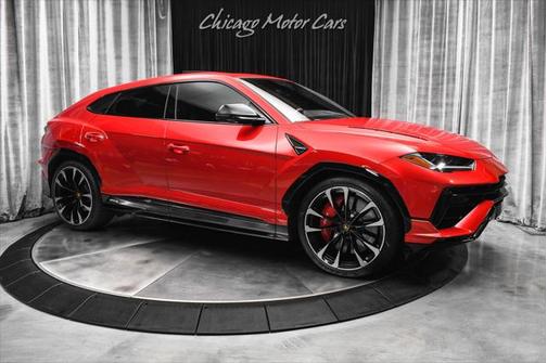 2023 Lamborghini Urus S