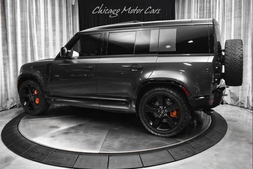 2023 Land Rover Defender 110 V8