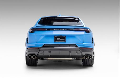 2024 Lamborghini Urus Performante