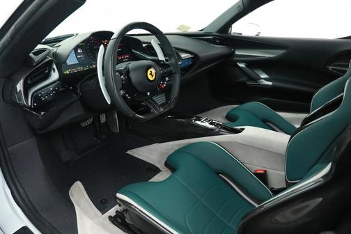 2022 Ferrari SF90 Stradale Coupe