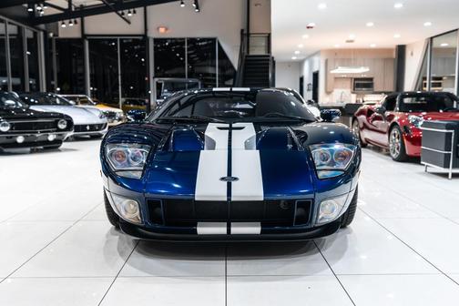 Midnight Blue Clearcoat Metallic 2005 Ford GT Coupe