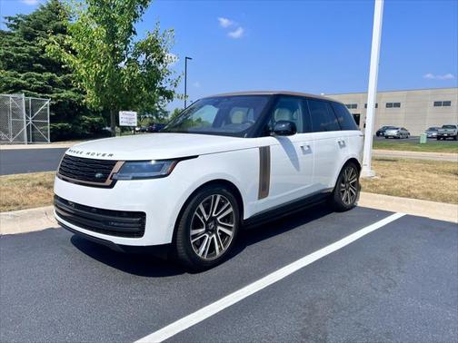 2023 Land Rover Range Rover P530 SE
