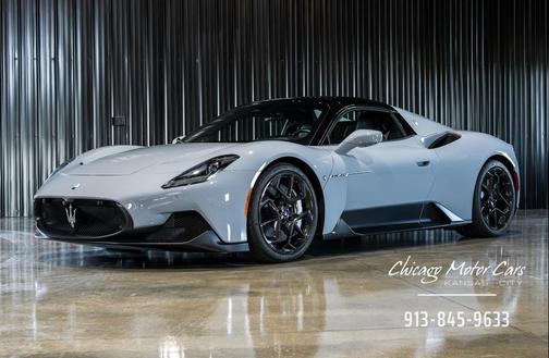 Grigio Incognito 2023 Maserati MC20 Cielo
