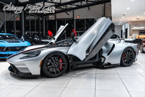 2019 Ford GT Carbon Series Coupe ONLY 800 Miles! Exterior Carbon Pack! Carbon Wheels!