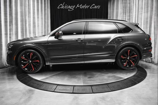 2023 Bentley Bentayga Azure V8