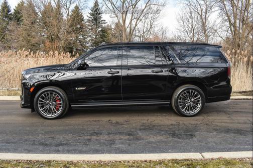 2023 Cadillac Escalade ESV V-Series