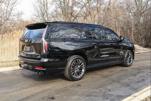 2023 Cadillac Escalade ESV V-Series