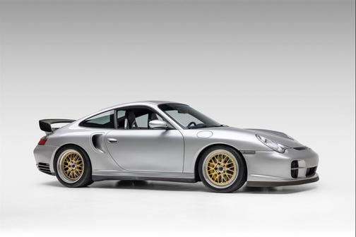 Silver 2003 Porsche 911 Carrera