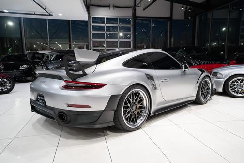 2018 Porsche 911 GT2 RS