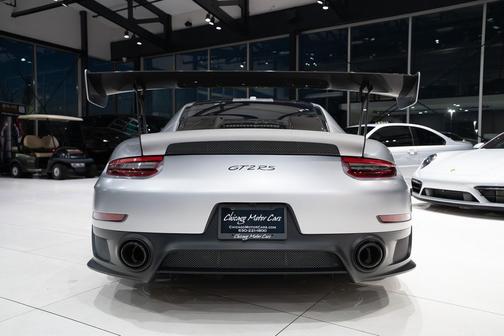 2018 Porsche 911 GT2 RS