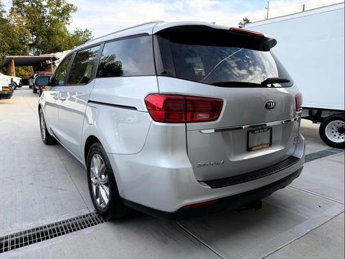 2019 Kia Sedona EX