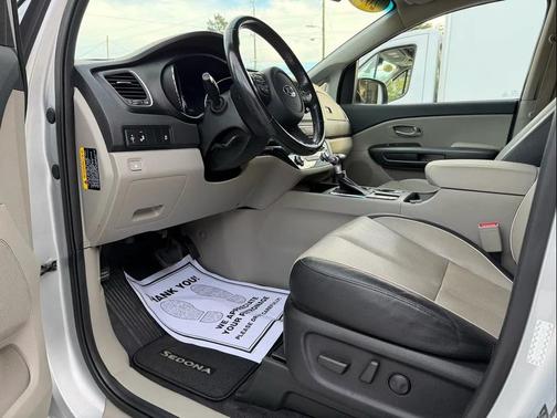 2019 Kia Sedona EX