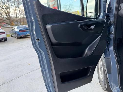 2019 Mercedes-Benz Sprinter 2500 High Roof V6