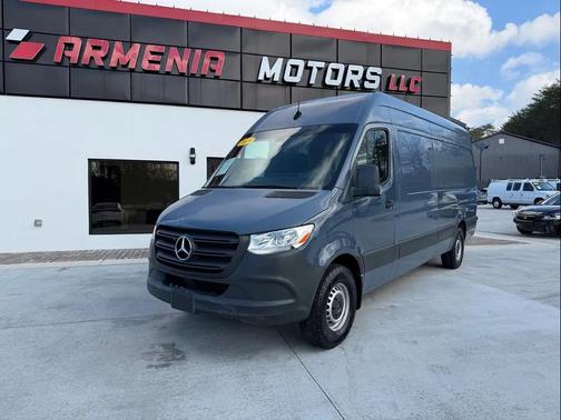 2019 Mercedes-Benz Sprinter 2500 High Roof V6