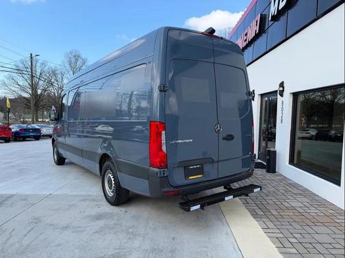 2019 Mercedes-Benz Sprinter 2500 High Roof V6