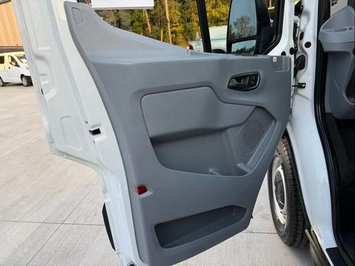 2019 Ford Transit-250 Base