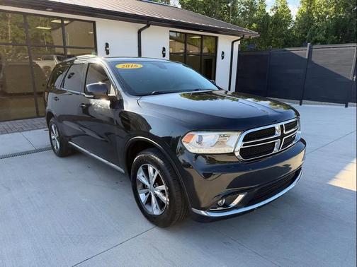 Brilliant Black Crystal Pearlcoat 2016 Dodge Durango Limited