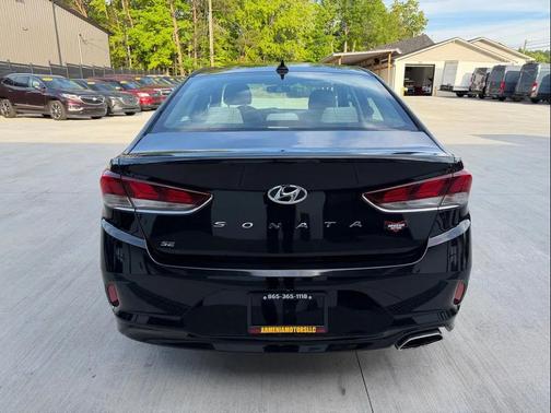 Phantom Black 2019 Hyundai SONATA SE