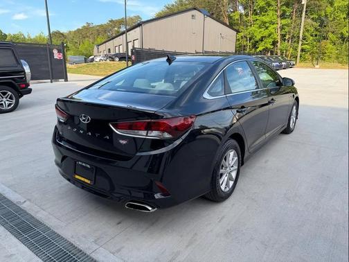 Phantom Black 2019 Hyundai SONATA SE