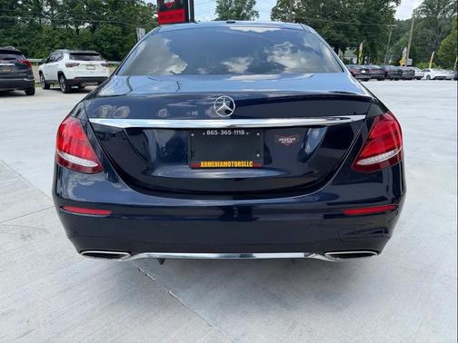 Lunar Blue Metallic 2017 Mercedes-Benz E-Class