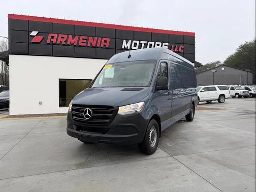 2019 Mercedes-Benz Sprinter 2500 High Roof V6