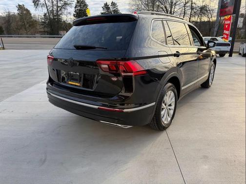 2018 Volkswagen Tiguan 2.0T SE