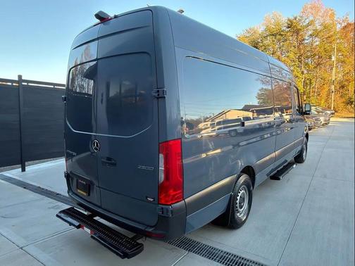 2019 Mercedes-Benz Sprinter 2500 High Roof V6
