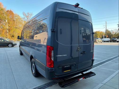 2019 Mercedes-Benz Sprinter 2500 High Roof V6