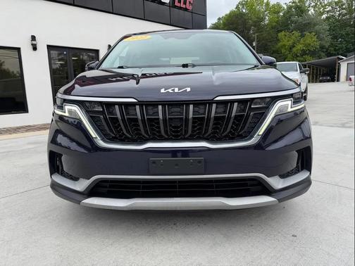 Deep Chroma Blue 2022 Kia Carnival LX