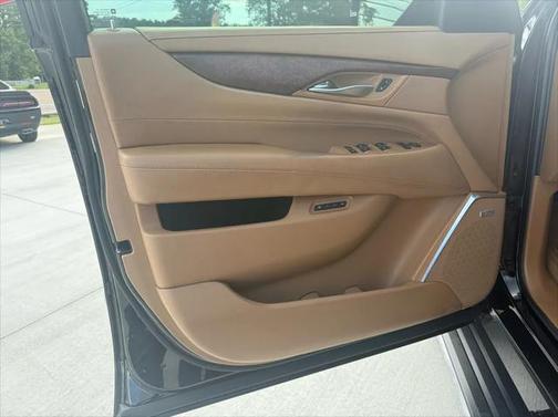 2017 Cadillac Escalade Platinum