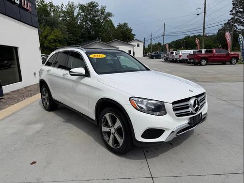 White 2017 Mercedes-Benz GLC 300 Base