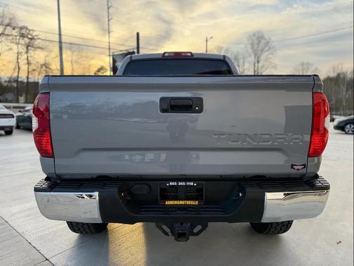 2018 Toyota Tundra SR5