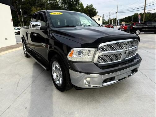 2015 RAM 1500 Laramie