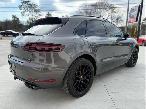 2018 Porsche Macan GTS