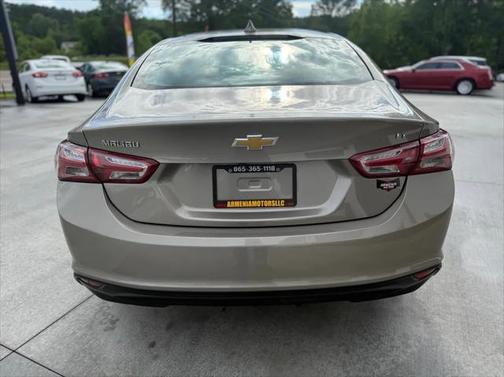 2022 Chevrolet Malibu FWD LT