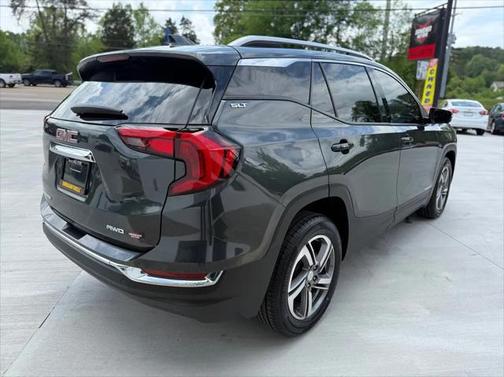 2020 GMC Terrain SLT