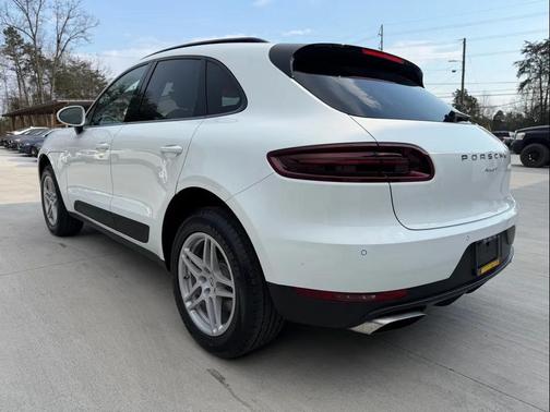 2018 Porsche Macan 