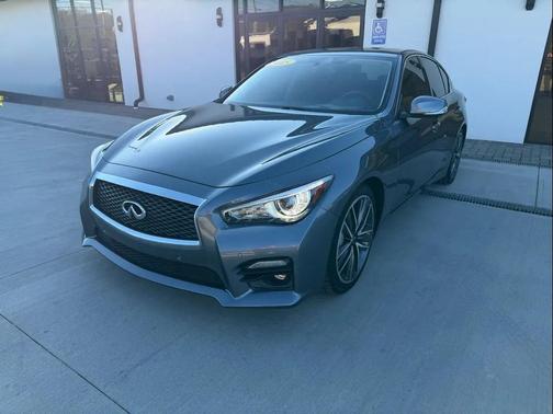 2015 INFINITI Q50 Hybrid Premium