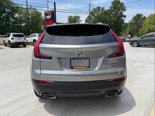 Argent Silver Metallic 2023 Cadillac XT4 Premium Luxury